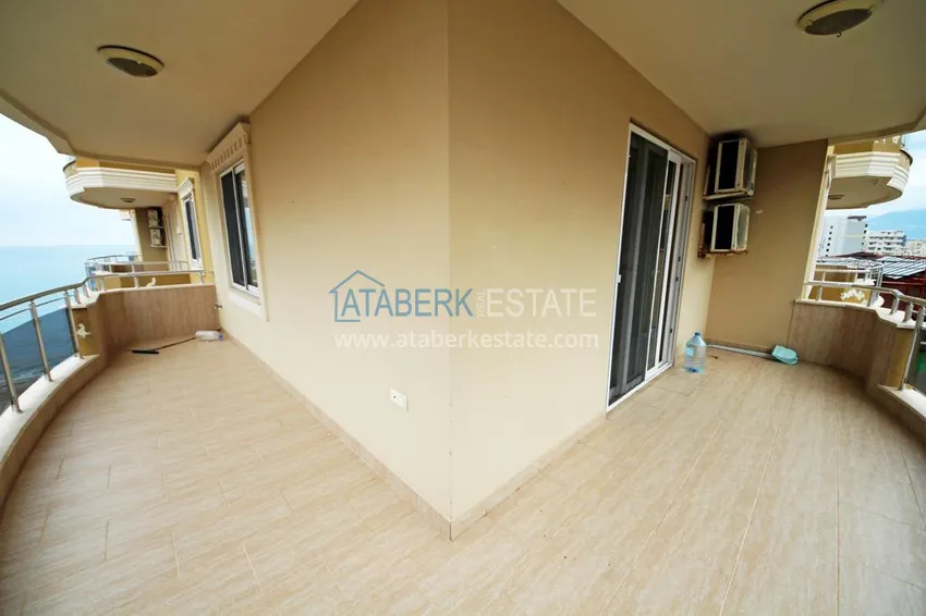 Приобрести Квартира в Махмутларе на первой береговой в комплексе с большой ухоженной территорией  12 