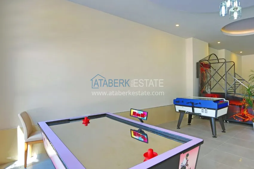 Квартира в Кестеле трехкомнатная с видом на море в элитном комплексе  10 