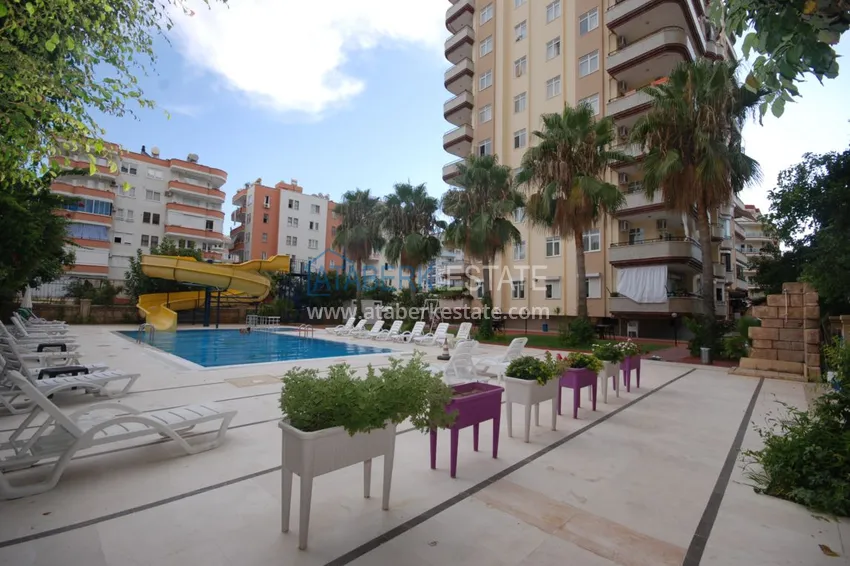 Большая квартира в Махмутларе с мебелью, частичным видом на море  1 