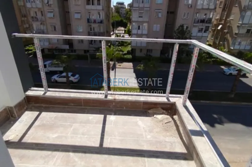 Приобрести Квартиры в центре Анталии в комплексе на завершающем этапе строительства 12 