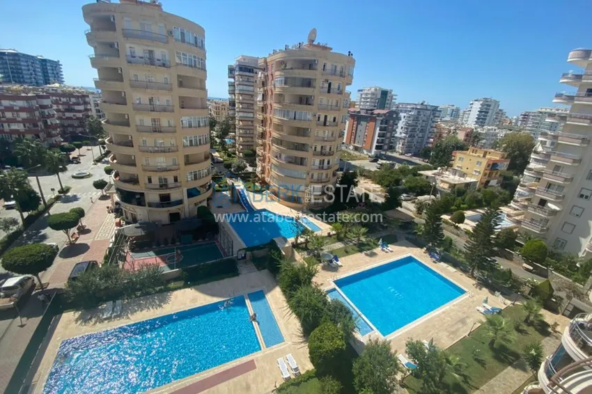 Приобрести Квартира в Махмутларе трехкомнатная - с мебелью в жилом комплексе 14 