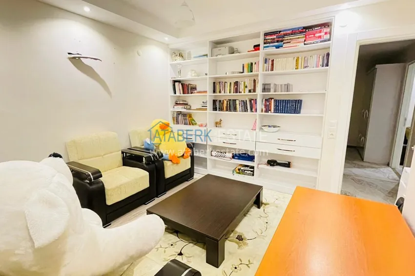 Приобрести Пентхаус в Кестеле с отдельной кухней, мебелью, видом на море и горы  13 