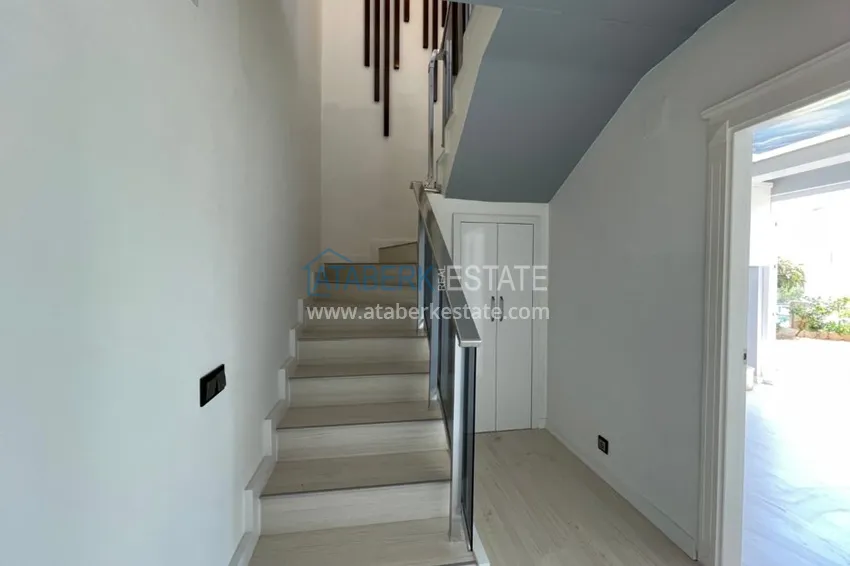 Приобрести Садовый дуплекс в районе Конаклы Алания в элитной резиденции 16 