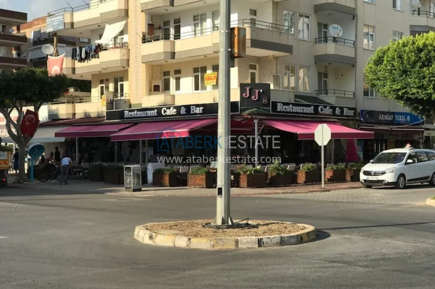 Квартира двухкомнатная с мебелью в жилом комплексе в Махмутларе 15 