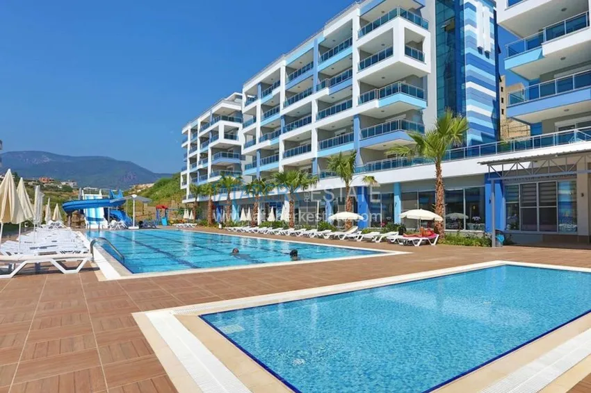 Квартира в Кестеле трехкомнатная с видом на море в элитном комплексе  1 