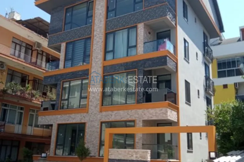 Квартира в центре Алании двухкомнатная в современном доме  1 