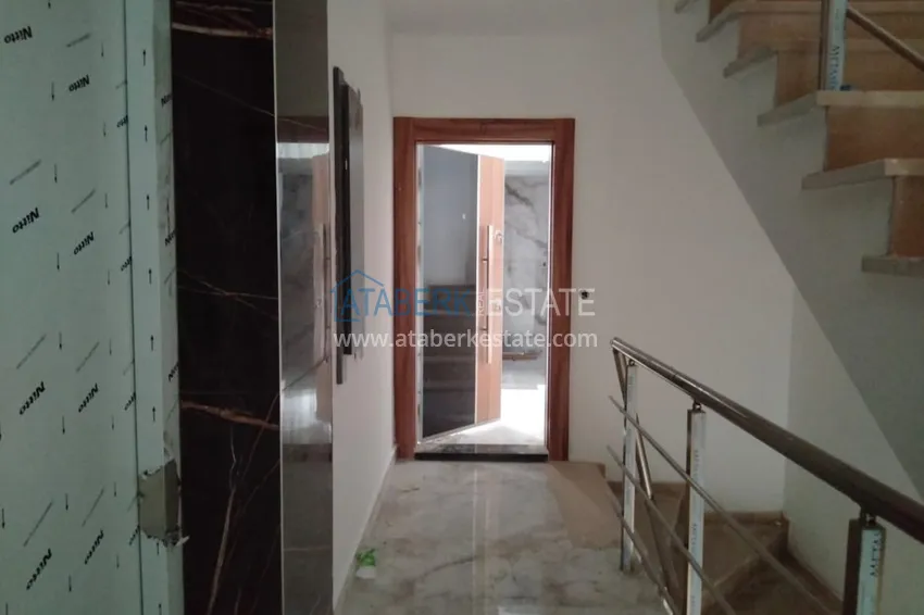 Приобрести Квартира в центре Алании двухуровневая с чистовой отделкой – новостройка 1 