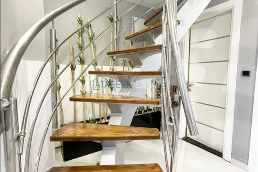 Приобрести  Квартира в Анталии – Коньяалты, двухуровневая с выходом в сад 1 