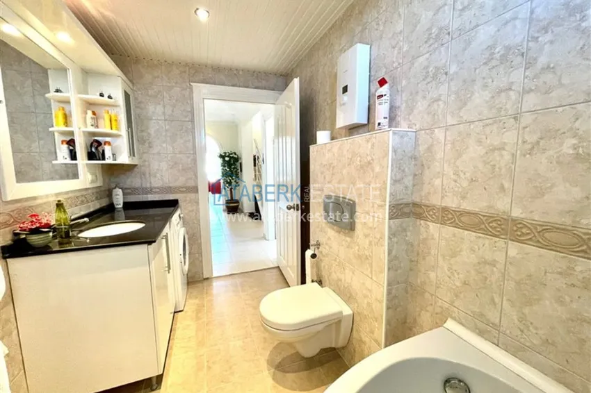 Приобрести Пентхаус в Тосмуре меблированный с видом на море и горы 2 