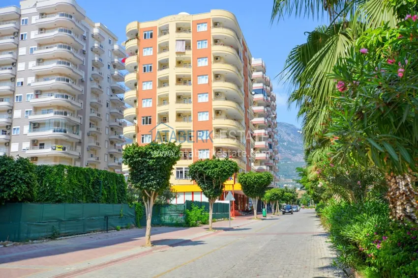 Квартира в Махмутларе трехкомнатная - с мебелью в жилом комплексе 3 