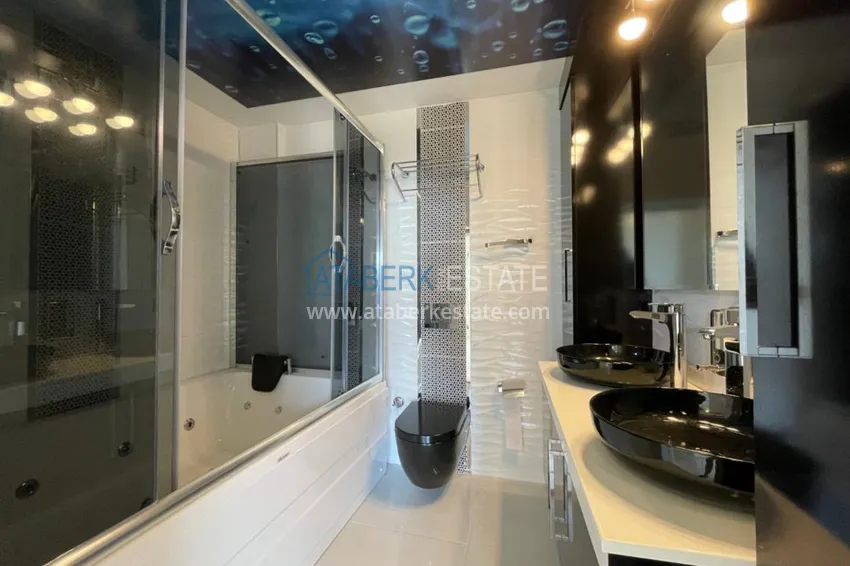 Приобрести Садовый дуплекс в районе Конаклы Алания в элитной резиденции 23 