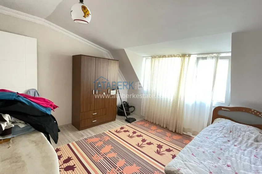 Приобрести Пентхаус в Кестеле с отдельной кухней, мебелью, видом на море и горы  26 