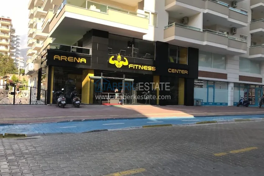 Квартира двухкомнатная с мебелью в жилом комплексе в Махмутларе 20 