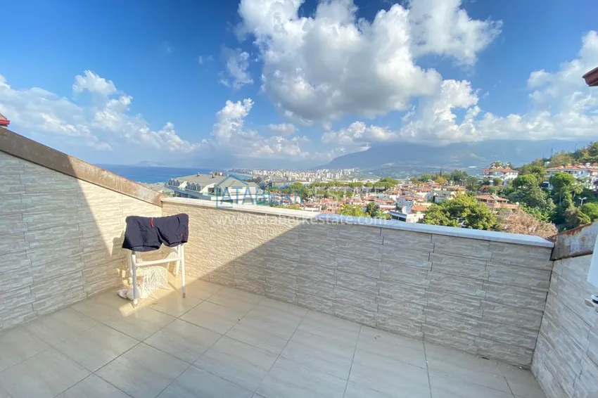 Приобрести Пентхаус в Каргыджаке с мебелью, видом на море и горы в жилом комплексе 24 