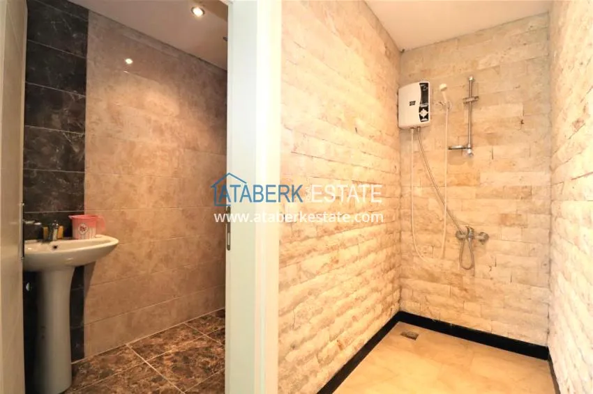 Квартира в районе Джикджилли меблированная с видом на море в комплексе класса люкс 23 