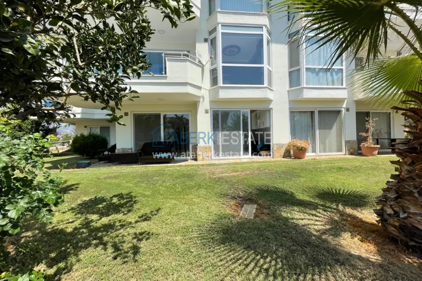 Приобрести Садовый дуплекс в районе Конаклы Алания в элитной резиденции 27 