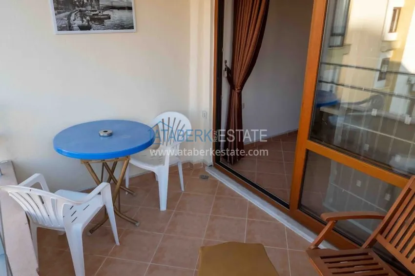 Приобрести Квартира двухкомнатная с мебелью в жилом комплексе в Махмутларе 27 