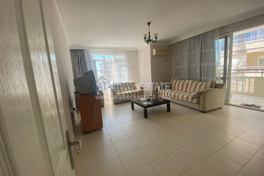 Приобрести Квартира в Махмутларе трехкомнатная - с мебелью в жилом комплексе 3 