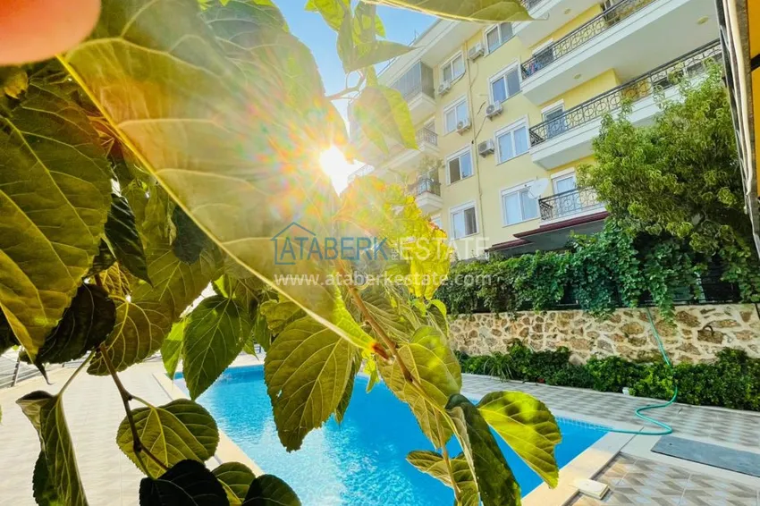 Пентхаус в Кестеле с отдельной кухней, мебелью, видом на море и горы  3 