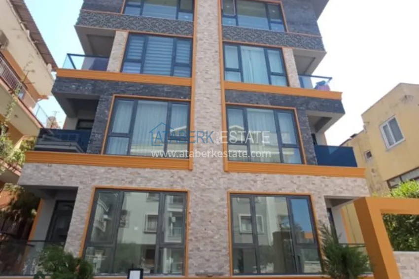 Квартира в центре Алании двухкомнатная в современном доме  2 