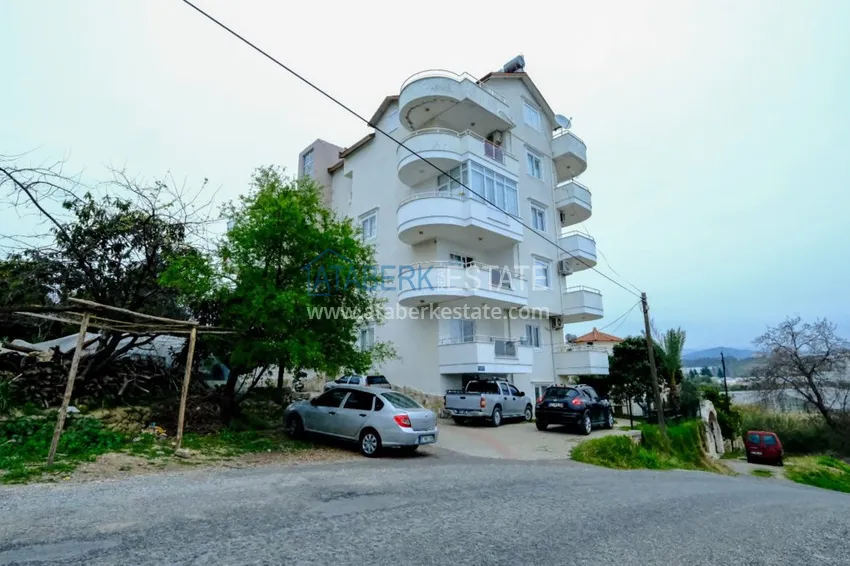 Квартира в Авсалларе трехкомнатная с мебелью, отдельной кухней и видом на горы 2 