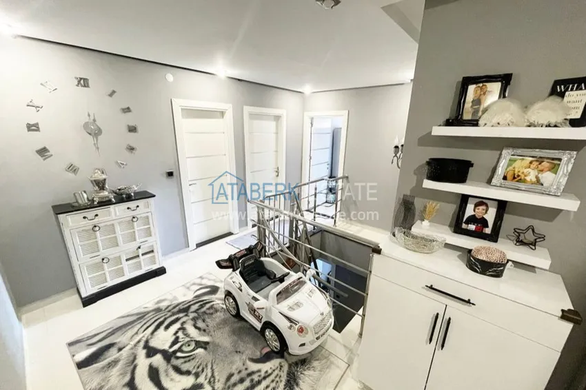 Приобрести  Квартира в Анталии – Коньяалты, двухуровневая с выходом в сад 31 