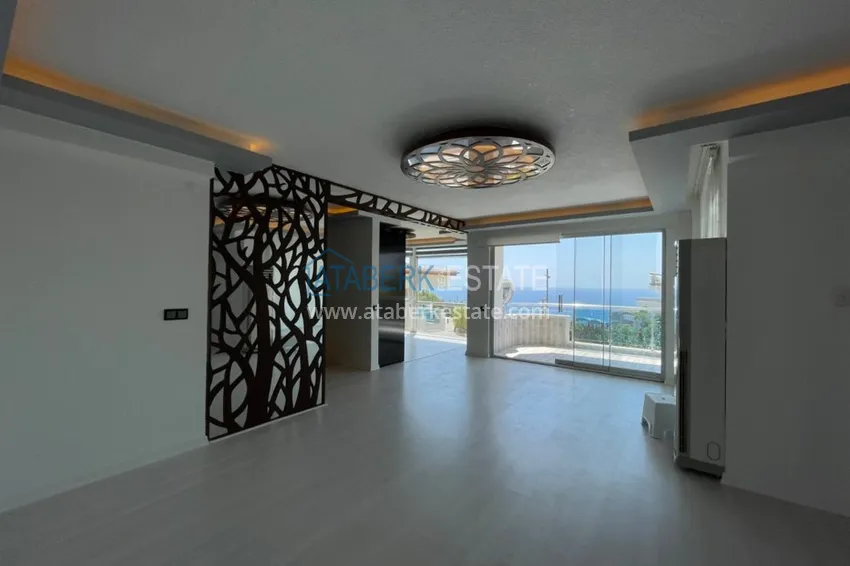 Приобрести Садовый дуплекс в районе Конаклы Алания в элитной резиденции 5 