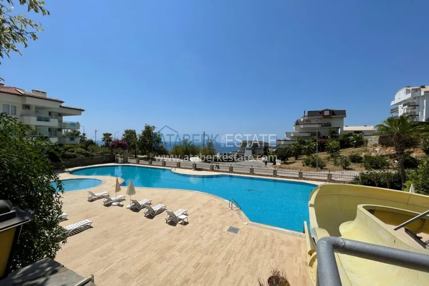 Садовый дуплекс в районе Конаклы Алания в элитной резиденции 4 