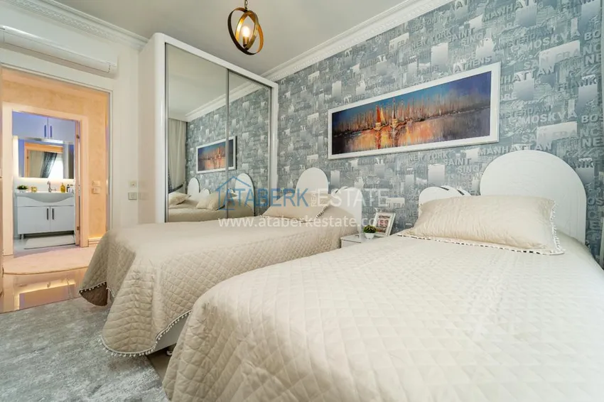 Приобрести Квартира в Махмутларе с мебелью в комплексе класса-люкс 4 