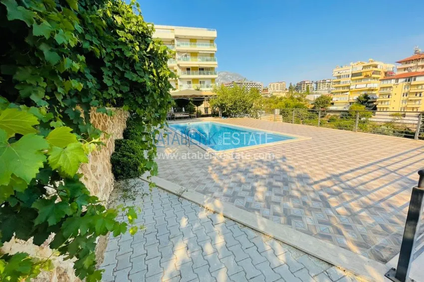 Пентхаус в Кестеле с отдельной кухней, мебелью, видом на море и горы  6 