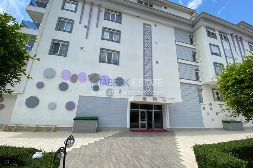 Квартира в районе Кестель с мебелью в комплексе комфорт-класса 7 