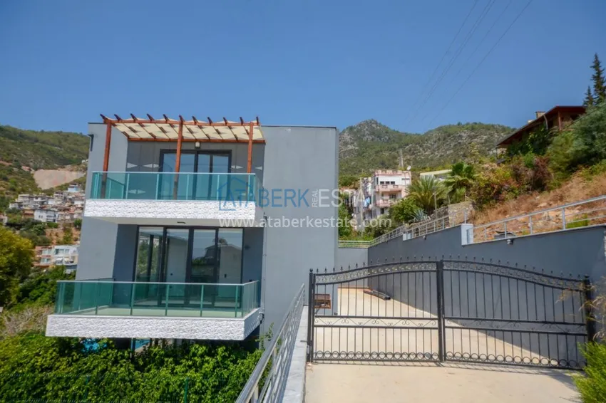 Вилла в Алании район Тепе с чистовой отделкой и панорамным видом  5 