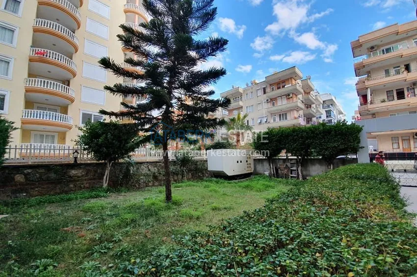 Квартира в Махмутларе с мебелью в комплексе на центральной улице 6 