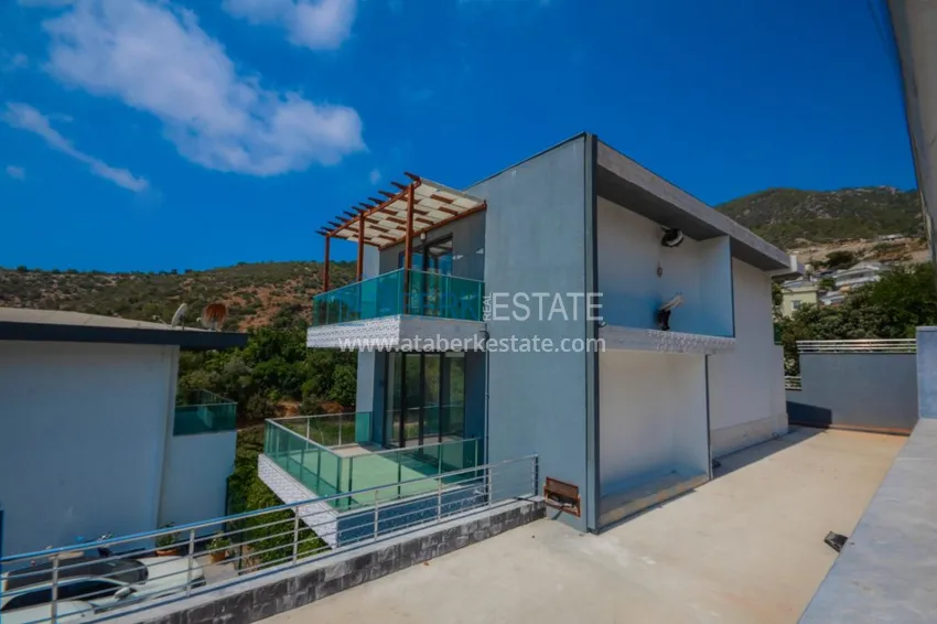 Вилла в Алании район Тепе с чистовой отделкой и панорамным видом  6 