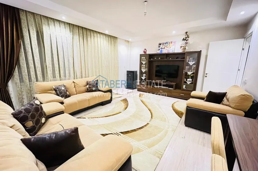 Приобрести Пентхаус в Кестеле с отдельной кухней, мебелью, видом на море и горы  7 