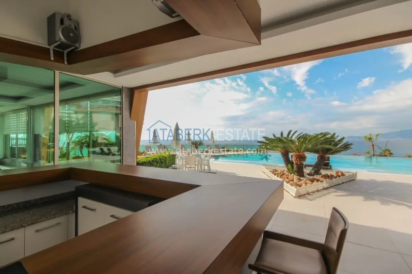 Квартира в Каргыджаке меблированная с открытым панорамным видом на море 10 