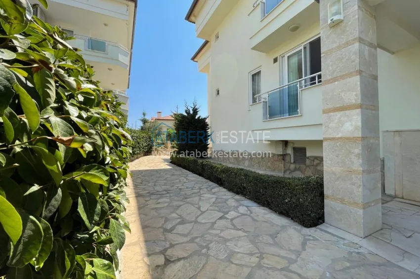 Садовый дуплекс в районе Конаклы Алания в элитной резиденции 9 