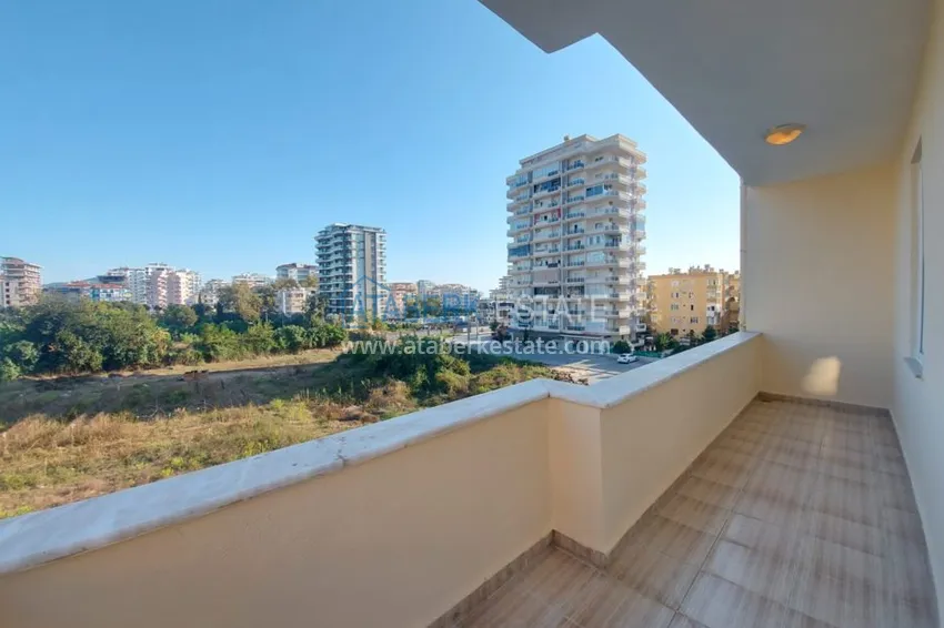 Приобрести Квартира в Махмутларе, с мебелью в жилом доме 9 