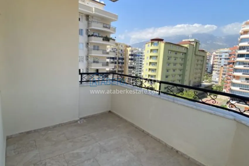 Приобрести Квартира в Махмутларе - 3 спальни, после ремонта, 70 метров от моря 11 