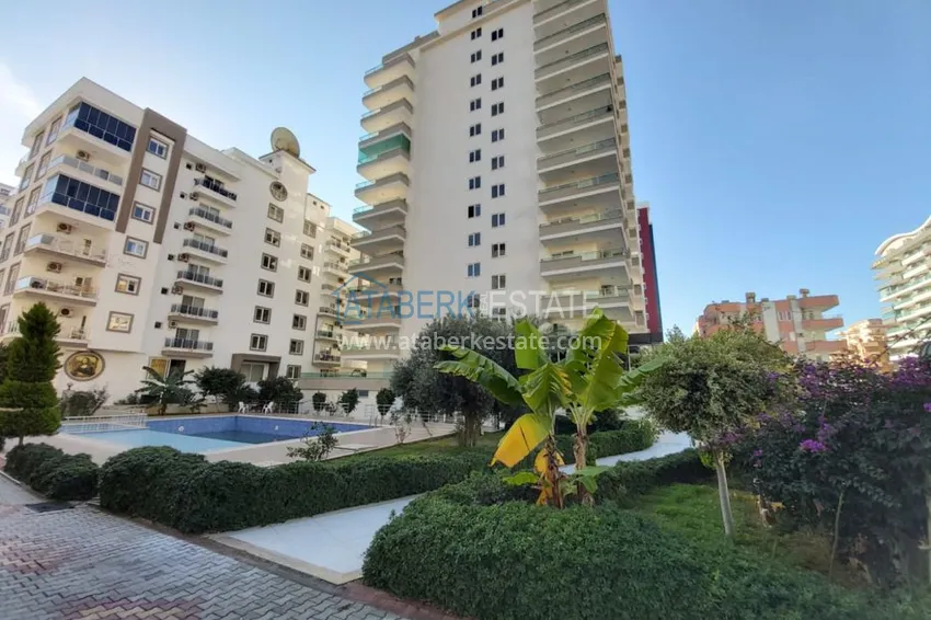 Квартира в благоустроенном комплексе, в Махмутларе с мебелью 1 