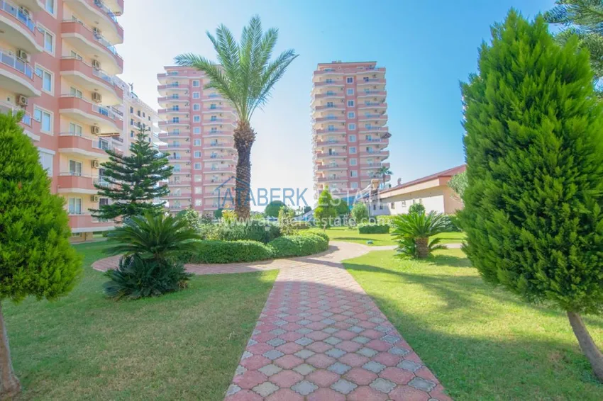 Квартира с открытым видом на море в Махмутларе с мебелью в комплексе на первой береговой линии  2 