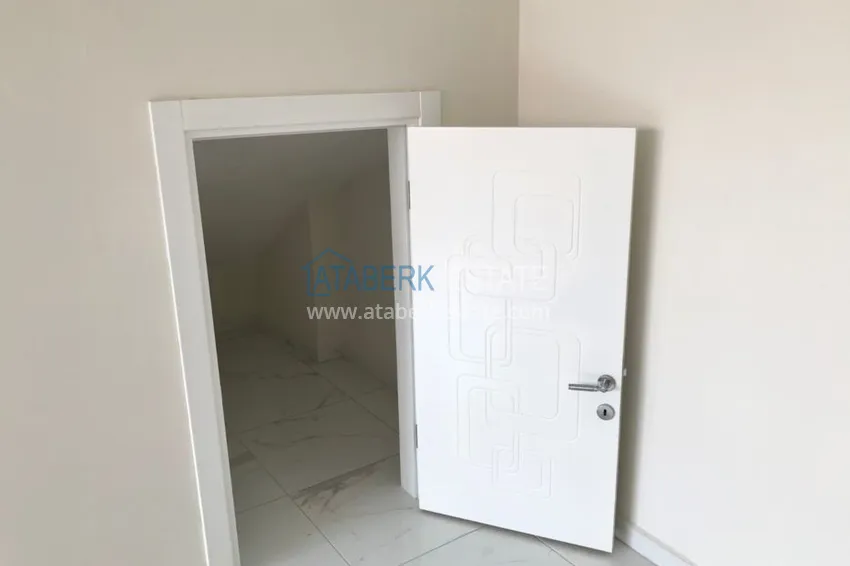 Приобрести Пентхаус-дуплекс в центре Алании с чистовой отделкой и видом на море 10 