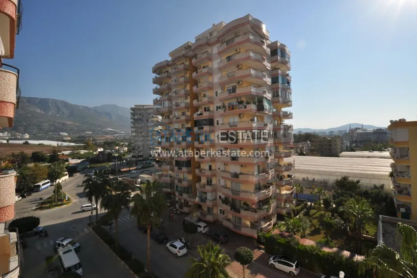 Приобрести Квартира в Махмутларе с видом на горы в благоустроенном комплексе 10 