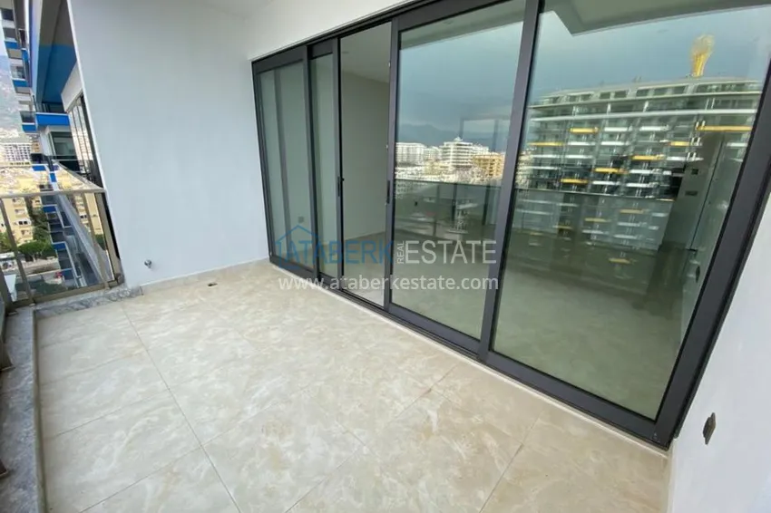 Приобрести Квартира в Махмутларе в элитном комплексе, на первой береговой линии 11 