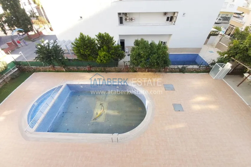 Приобрести Трехкомнатные апартаменты в районе Махмутлар 11 