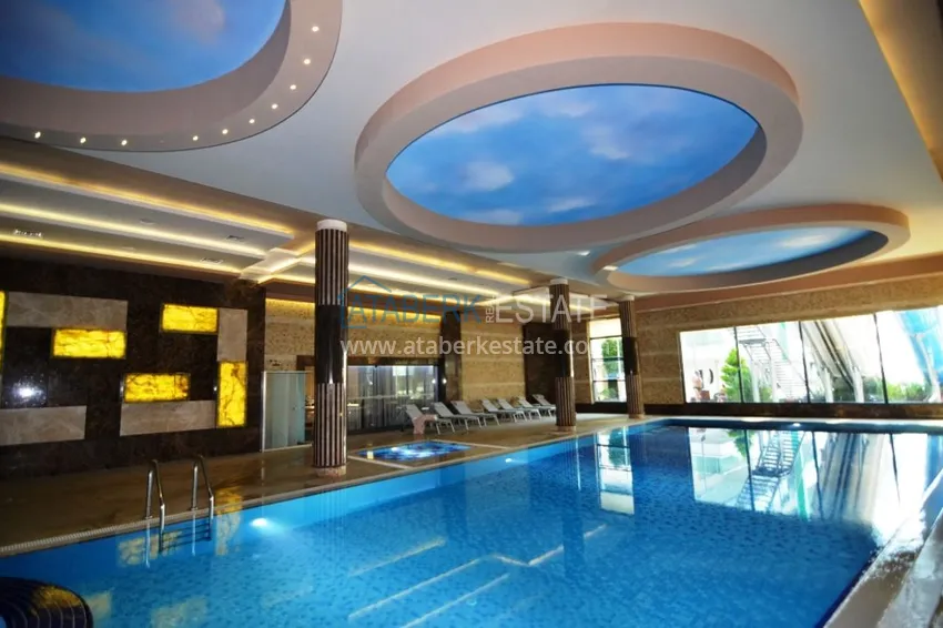 Меблированная квартира с видом на море в элитном комплексе 18 