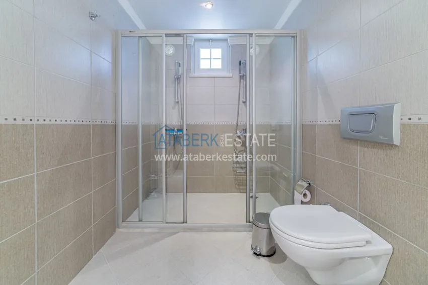 Приобрести Садовый дуплекс в районе Джикджилли с мебелью в жилом комплексе класса-люкс 18 