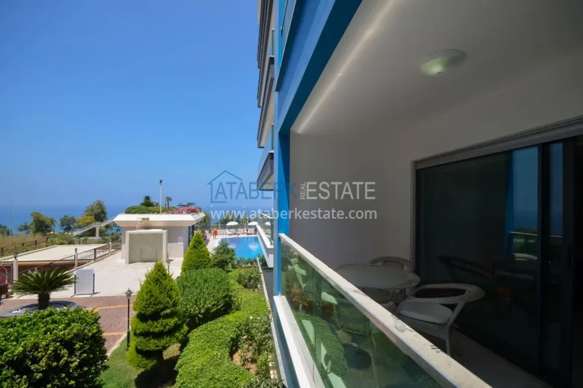 Приобрести Меблированная квартира с видом на море в элитном комплексе 18 