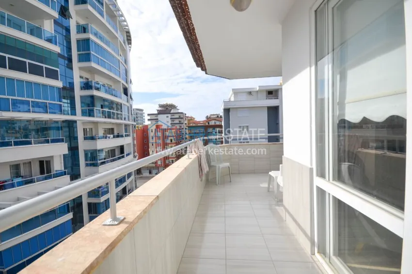 Приобрести Трехкомнатные апартаменты с мебелью в центре курортного городка в Махмутларе 18 