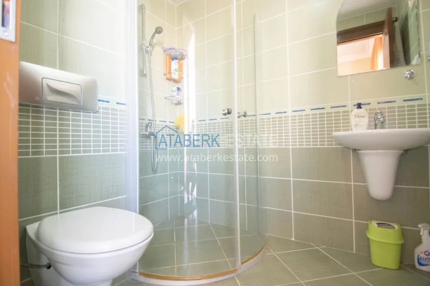 Приобрести Квартира с открытым видом на море в Махмутларе с мебелью в комплексе на первой береговой линии  18 